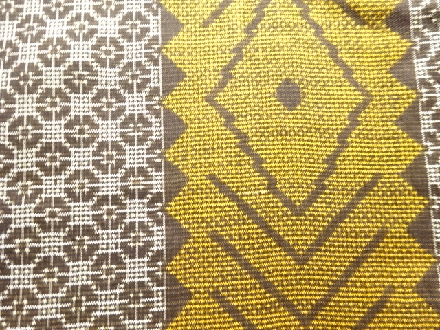 JAPANESE KIMONO / ANTIQUE KIMONO / SILK / DORO OSHIMA TSUMUGI / WOVEN GEOMETRIC